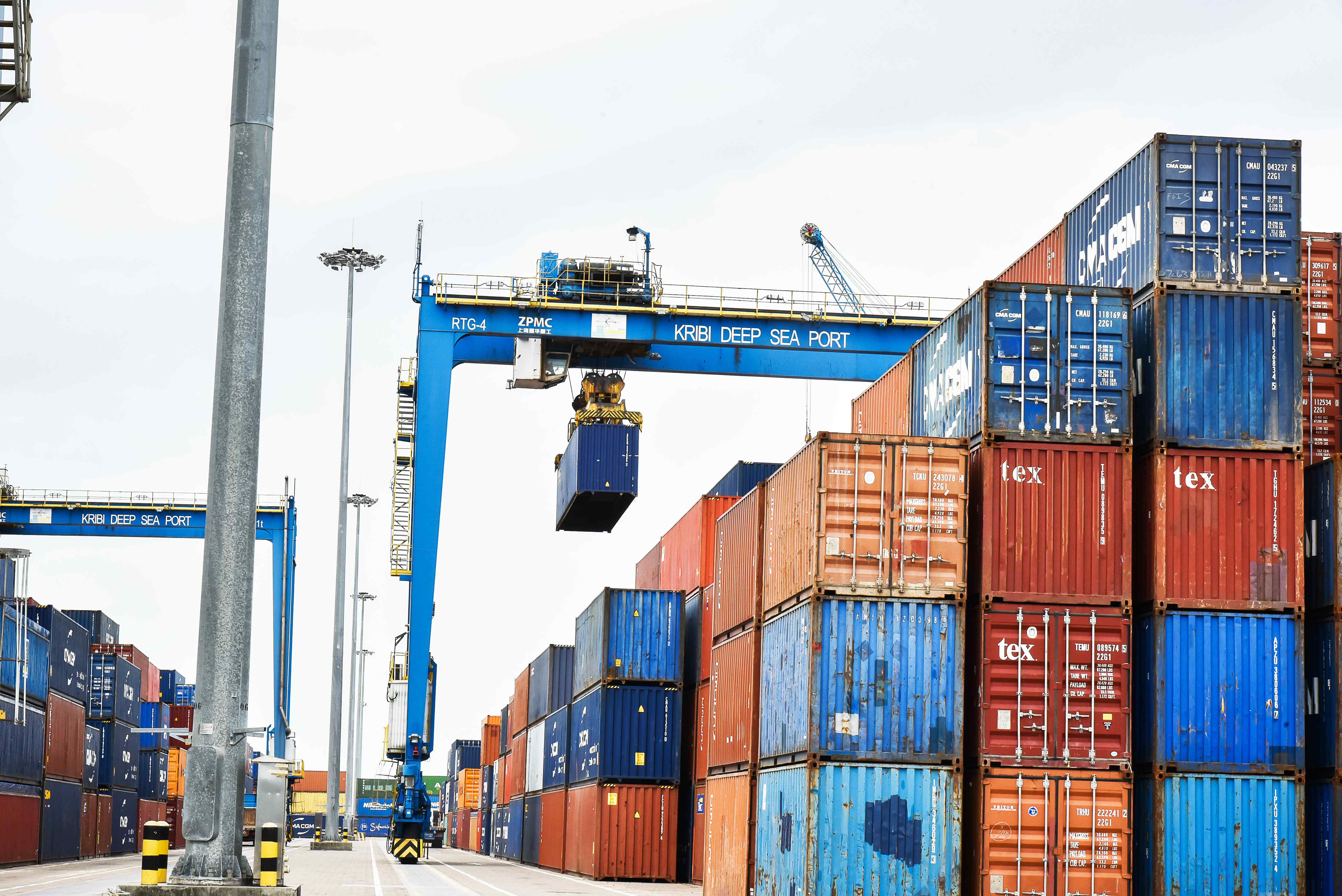 BydburC007001_20220327_CBMSN0A002.jpg BydburC007001_20220327_CBMSN0A002.jpg