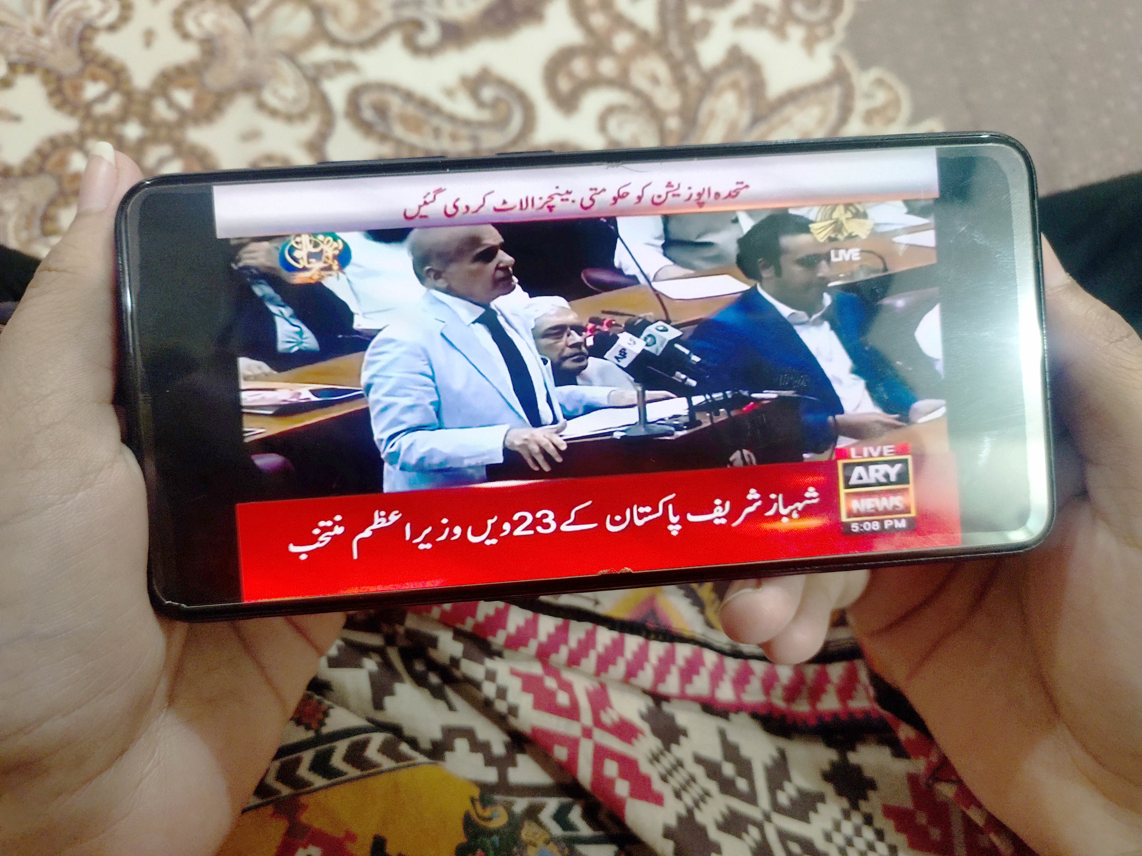 这是4月11日在巴基斯坦首都伊斯兰堡拍摄的夏巴兹·谢里夫当选巴基斯坦新任总理新闻画面。.jpg