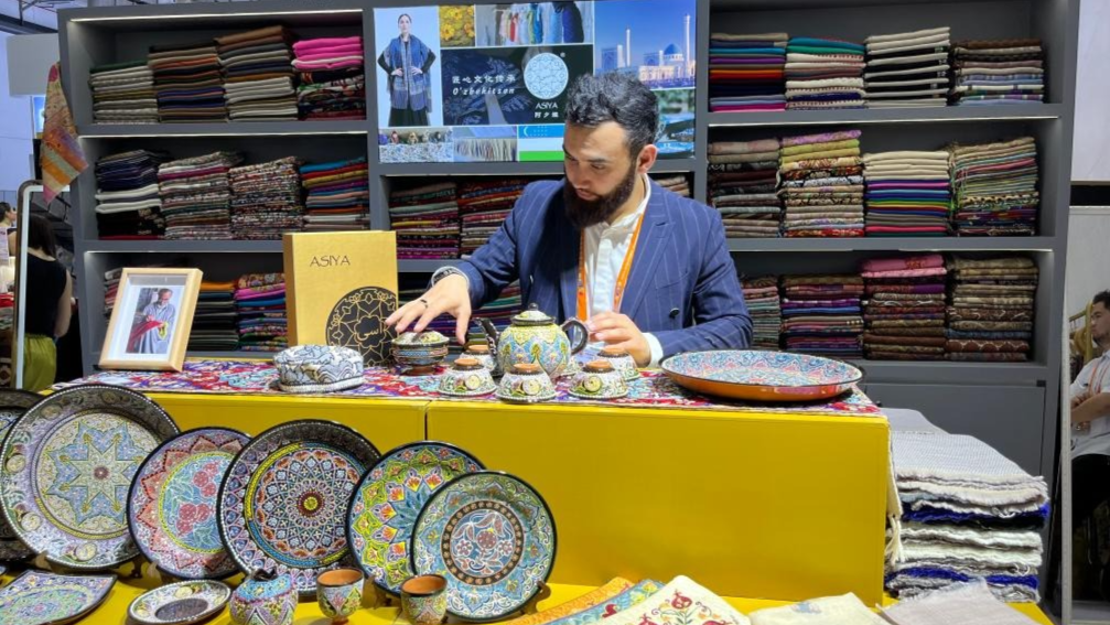 “中国市场拥有无限机遇”——乌兹别克斯坦展商消博初体验