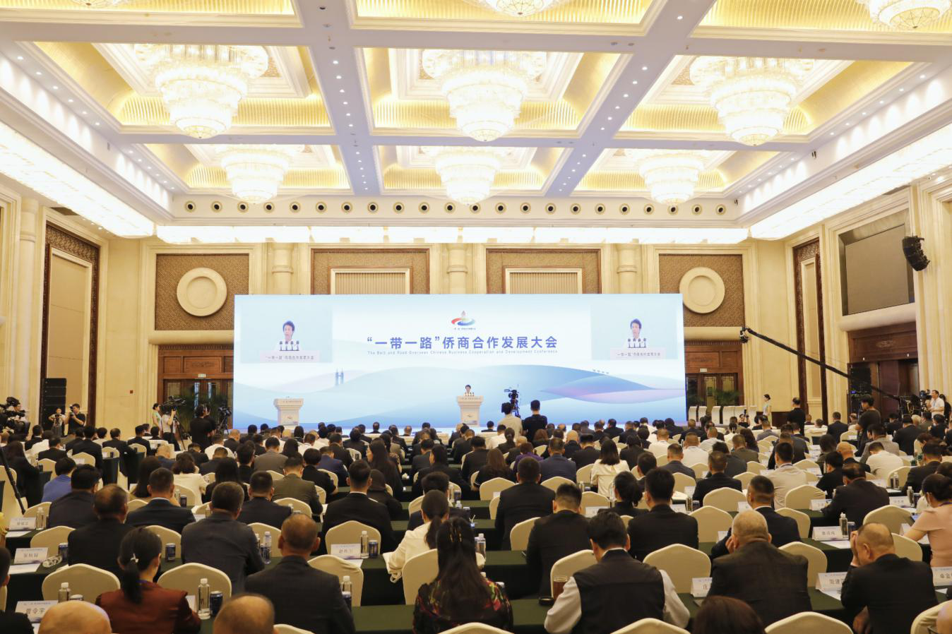 2ac20c95423047c18e3b6b094ceaba1b.png