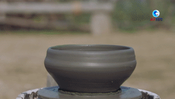 3f66c1bd18104d0f9331e780cae3a360.GIF