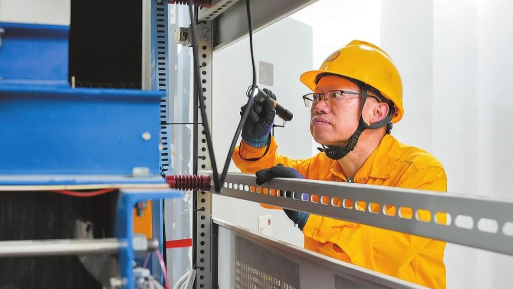 中老铁路开通运营3周年：匠心护航 平安畅行