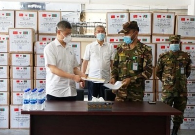 中企向孟加拉国医院捐赠抗疫物资