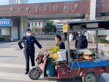 安徽庐江：把好“复学防疫关” 撑起“护学保护伞”