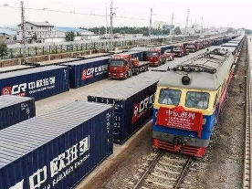 铁路货运量维持平稳 中欧班列成为国际物流重点联系企业