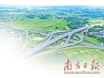 渝湛、汕湛、沈海3条高速已建成，玉湛高速在建，南湛高速有望年内动工“五龙入廉”赋能城市蝶变