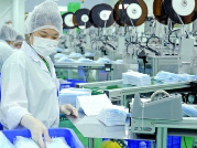 越南企业迎来向美国和欧洲出口口罩的机会