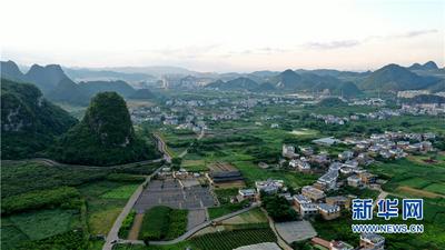 夏日万峰林风光美