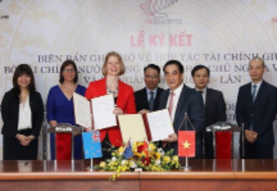 越南与新西兰签署财政合作备忘录