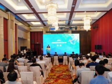 支持香港全面参与和助力“一带一路”建设