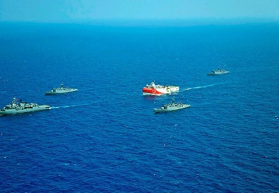 土希军舰碰撞加剧东地中海紧张局势