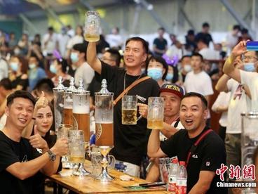 青岛国际啤酒节30周年：历久弥新 香飘世界