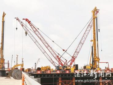 湛江环城高速南三岛大桥主体工程动工