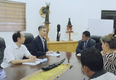 中国驻东帝汶大使肖建国会见东旅游、贸易与工业部长达席尔瓦