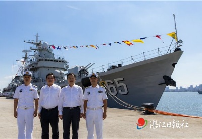 退役湛江舰移交湛江市