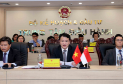 越南与新加坡促进投资营商活动