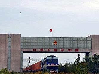 中蒙最大陆路口岸6年累计接运中欧班列突破5000列
