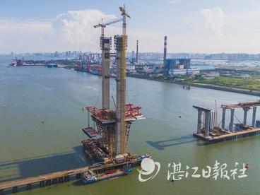 调顺跨海大桥主梁架设进入快车道