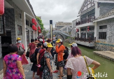 玉湛高速开通掀起粤桂游新热潮