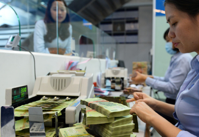 越南前10个月国家财政收入完成全年计划的75.2%