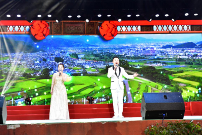 安徽巢湖：“民歌之乡”文艺汇演展示传统民歌魅力