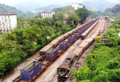 百年滇越铁路今年进出口货物超55万吨