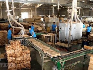 越南力争到2025年木材和林产品出口额达180亿至200亿美元