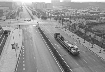 重庆巴南区公路物流基地跨越式发展之道