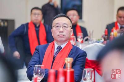 新时代到底需要什么样的企业家？——访2021年“全国关爱员工优秀民营企业家”陈飞豹