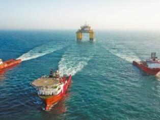 “深海一号”能源站顺利抵达目标海域