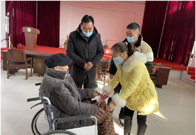 安徽泗县：用爱“敲门”，志愿服务困难群体
