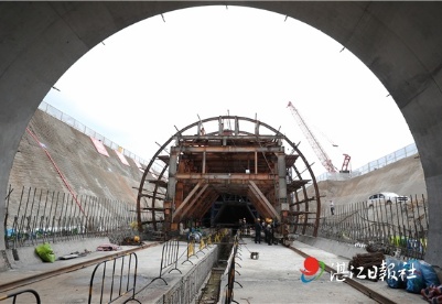湛江首条高铁隧道主体月底完工