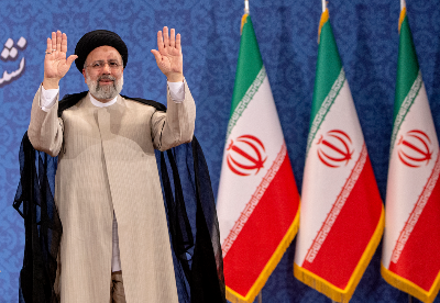 伊朗当选总统面临三大挑战  摆脱美国制裁是核心