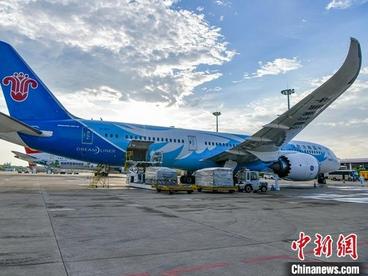 米兰—海口货运航线开通 欧洲奢侈品可两天内上架海南