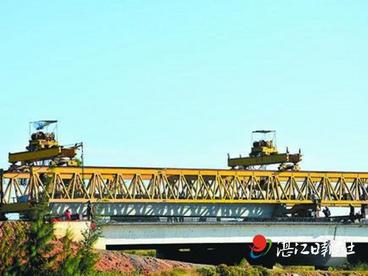 东雷高速完成全线架梁施工 为实现年底通车奠定基础
