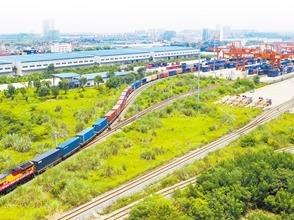 中欧班列——沿线国家互利共赢的纽带