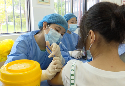 宿州埇桥区全面启动12至17岁学生新冠疫苗接种工作