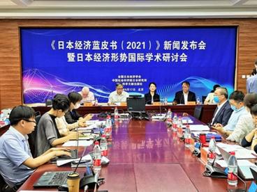 加强中日经贸合作对两国经济具有重要意义