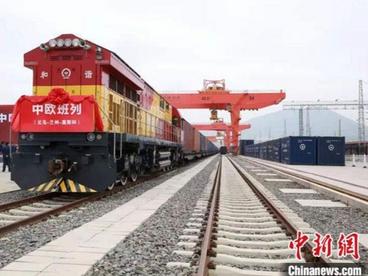甘肃“天马号”中欧班列渐成新丝路“钢铁驼队”