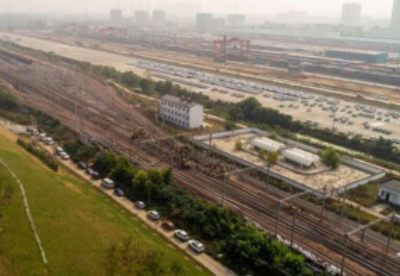 郑州中欧班列开行设备再升级：每周16列去程 18列回程高频次往返对开