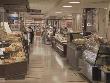 日本大型百货店与主要连锁餐饮企业9月营收连续两个月下滑