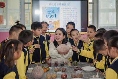 安徽来安：珍惜粮食从小抓起 