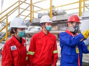 广西最大单体工业项目实现首票出口 海关助推绿色化工产业驶入快车道
