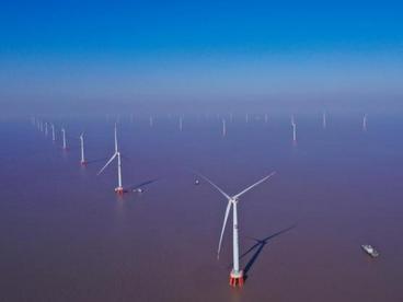 浙江省最大海上风电项目并网发电 助力能源保供