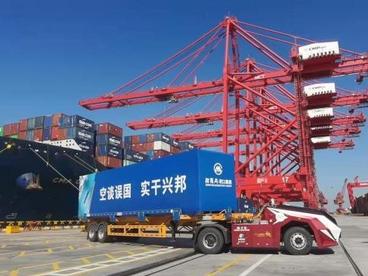 粤港澳大湾区首个5G智慧港口妈湾智慧港开港