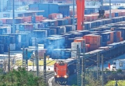 郑州始发终到中欧班列累计开行1210列 共发送货物79.96万吨
