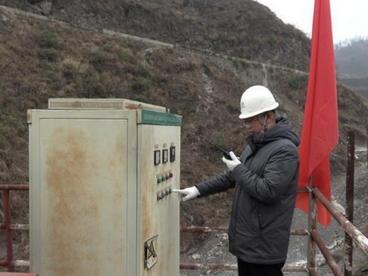 贵州最大水利工程：夹岩水利枢纽及黔西北供水工程成功下闸蓄水