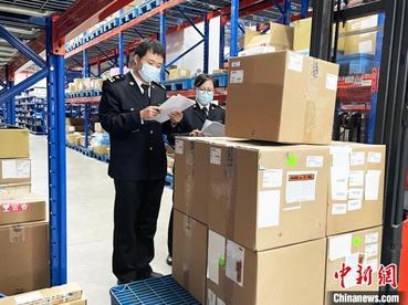 前11个月北京地区进出口2.77万亿元 同比增长30.3%
