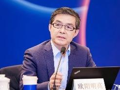 欧阳明高：我国新能源汽车市场进入爆发式增长新阶段