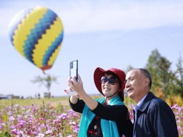 青海文旅2021高质量发展 实现旅游总收入300余亿元